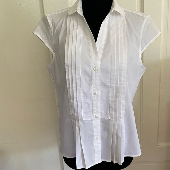 Brooks Brothers Tops - Brooks Brothers White Button Down Short Sleeved Pleated Peplum Top.